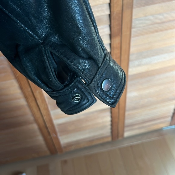 U2 Wear Me Out vintage leather jacket size m black lining. - Picture 7 of 9